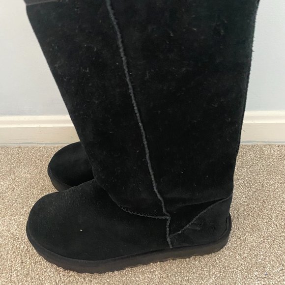 Women's Black Size 9 Tall UGGs - Picture 2 of 5